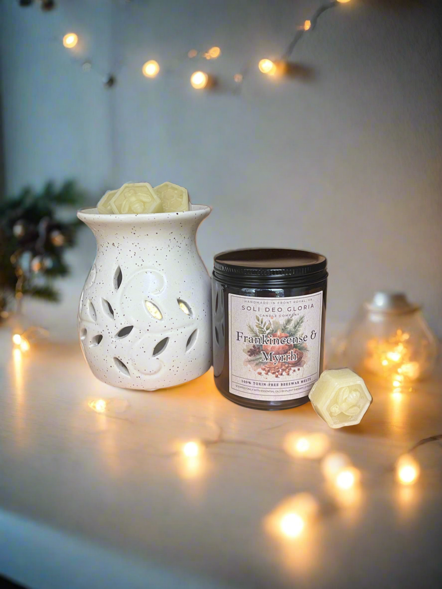 Frankincense & Myrrh Beeswax Candle | Essential Oil Infused