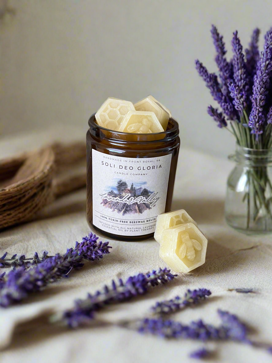 Lavender Valley Beeswax Candle | Organic Essential Oil Infused